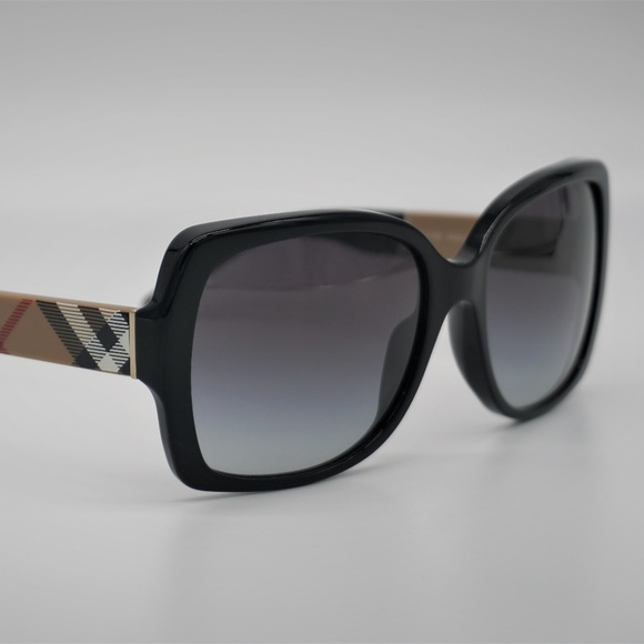 Burberry Women\'s Sunglasses Black, Gray Gradient